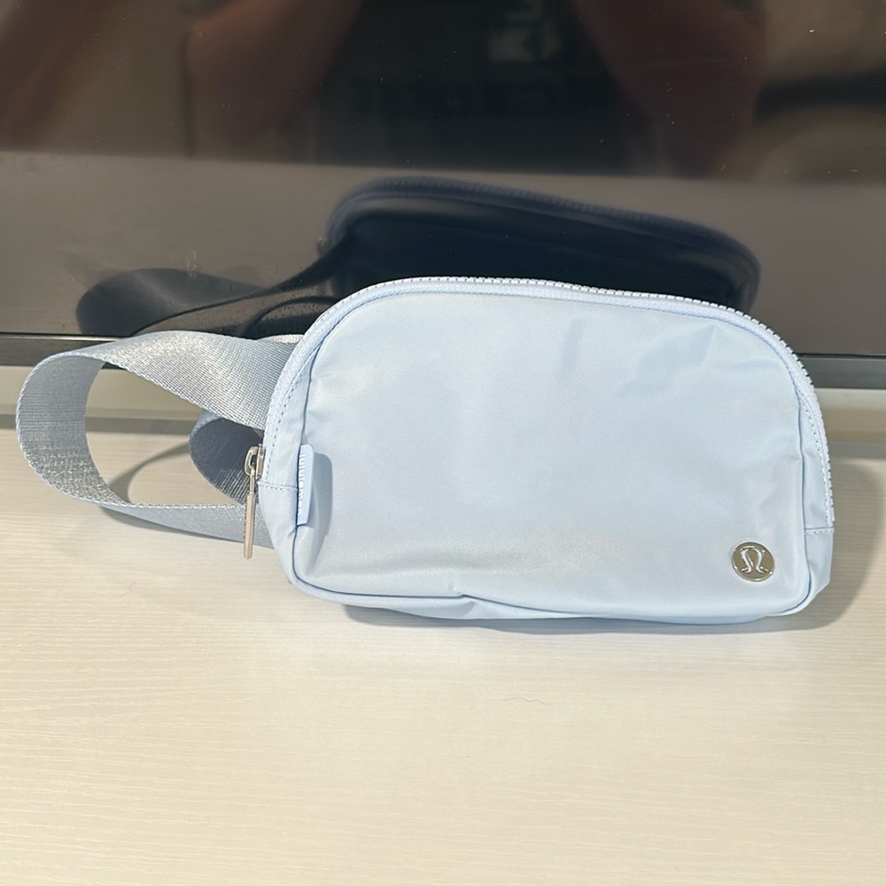 SKY BLUE LULU BELT BAG